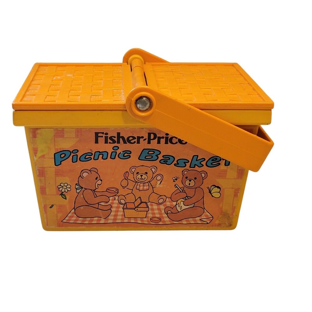 Vintage 1974 Fisher-Price Picnic Basket Toy #677, Made in USA READ DESCRIPTION